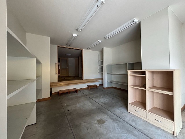 commercial 西町（にしまち）