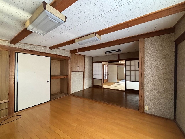 commercial 西町（にしまち）