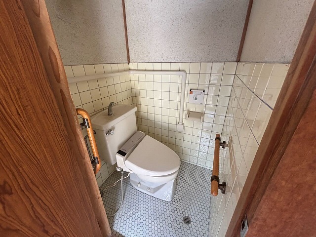 commercial 西町（にしまち）
