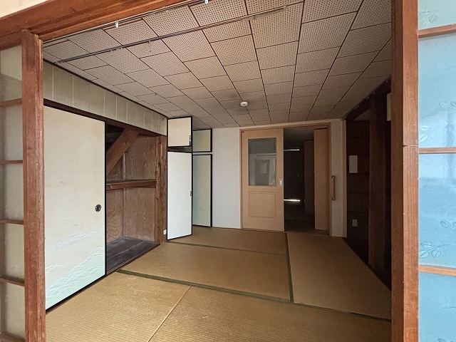 commercial 西町（にしまち）