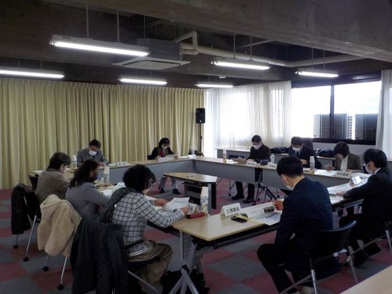 写真「会議の様子」