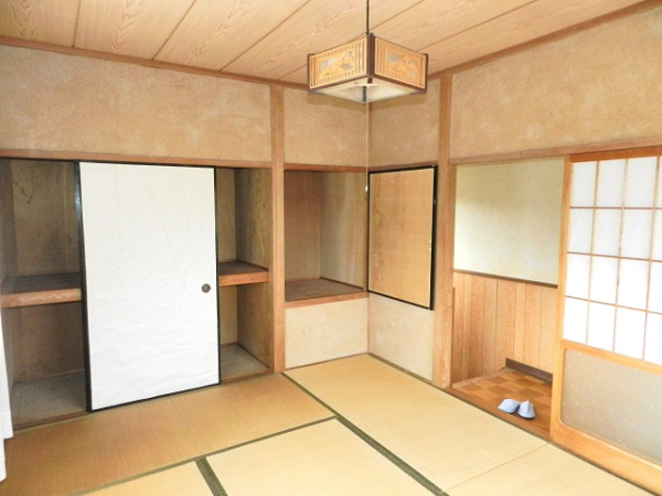2階　和室6帖