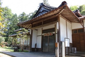 飛龍閣