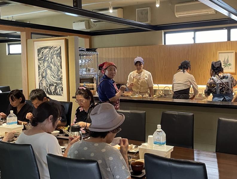 食事会画像